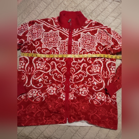 Bob Mackie Red and White Women's Cardigan - Picture 6 of 8